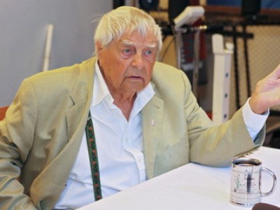 Юрий Любимов не хочет работать с актерами Театра на Таганке