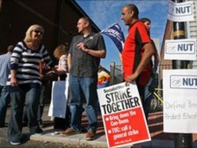 В Великобритании началась первая 24-часовая забастовка госслужащих