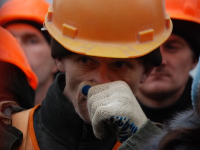 Профсоюзы просят президента национализировать "Бор"