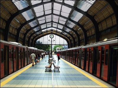 Афинское метро вновь остановится из-за забастовки