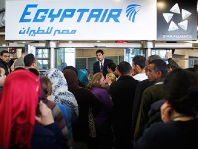 Работники багажной службы аэропорта Каира вернулись к работе