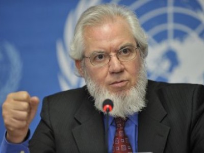 Генеральный директор МОТ Хуан Сомавиа объявил о досрочном уходе в отставку