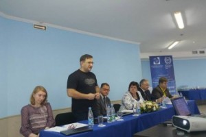 В Астрахани обсуждают роль молодежи в профсоюзном движении