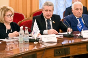 Чужие долги Москвы