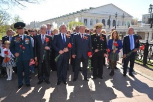 С праздником Великой Победы!