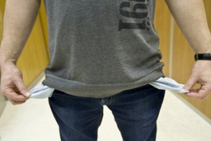 Правительство отказалось повышать компенсацию за задержку зарплаты