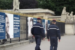 Во Франции профсоюз требует ужесточить наказание за нападение на полицейских