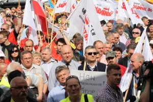 Отправили пешком