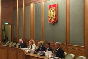 В Белом доме началось обсуждение законопроекта о повышении пенсионного возраста