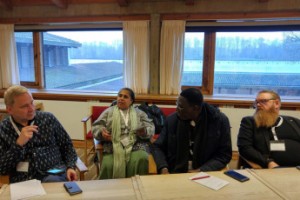 Организовать и противостоять