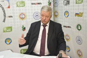 Председатель ФНПР разъяснил, почему колдоговоры распространяются на всех работников