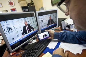 Глава ФНПР призвал профлидеров активнее работать в социальных сетях