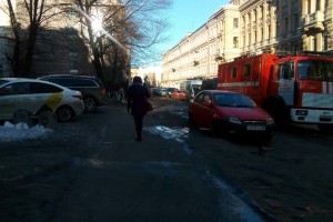 Петербургские таксисты, работающие на агрегаторов, объединяются