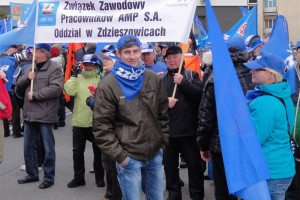 Поляки дали оценку своим профсоюзам