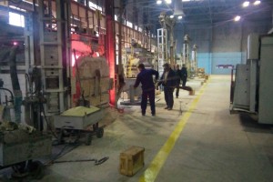 Пенсионеров охотнее всего берут работать на заводы и стройки