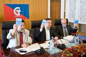 Лидер партии «Союз труда» поддержал электронный сбор подписей за кандидатов на выборах