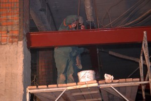 Ветхая дыра