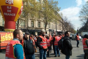 Профсоюзы Франции призывают к усилению забастовочного движения