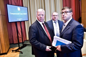 Хорошо, да мало