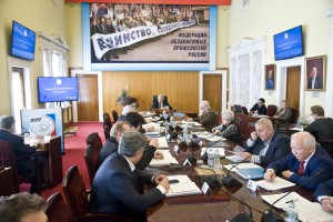 Профсоюзы России  создали штаб по борьбе с коронавирусом