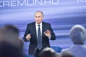 Путин поблагодарил врачей за работу во время эпидемии