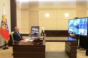 Путин предостерег предприятия от соблазна свалить все проблемы на коронавирус