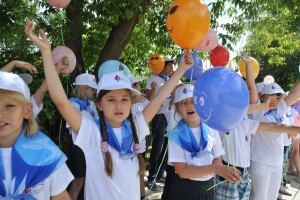 В Госдуме требуют срочно открыть детские здравницы и лагеря