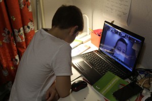 Дистант против ковида