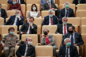 Промеж бюджетных капель