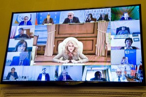 В спорах рождается МРОТ