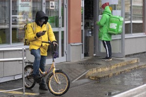 Больше половины россиян готовы уйти к конкурентам ради высокой зарплаты