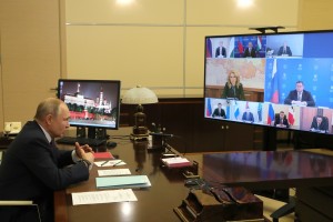 Министр труда отчитался о новогодних выплатах на детей