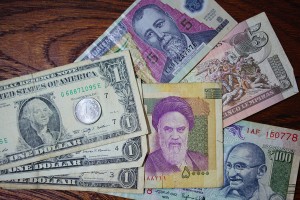 Рубль вошел в число самых недооцененных валют