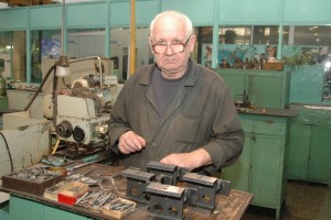 Профсоюзы настаивают на обсуждении механизма индексации пенсий работающим пенсионерам