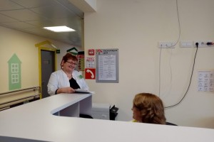 Резерв средств на зарплаты медикам увеличат