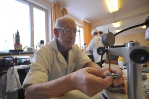 Пенсионные выплаты за май россияне получат уже в апреле