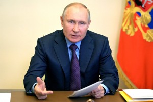Путин поручил расширить программу диспансеризации населения
