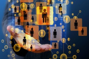 За нами следят