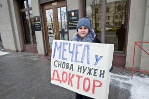 Пикет открыл двери профкома