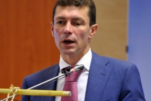 Министр здесь, министр там