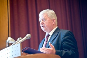 Михаил Шмаков: санкции не позволят накормить миллионы голодающих