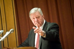 Шмаков: социальная ответственность бизнеса – фактор конкуренции