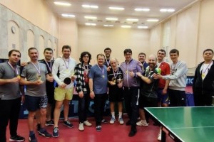 В больнице им. В.Д. Середавина состоялся турнир по теннису