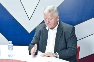 ФНПР настаивает на оформлении трудовых договоров для самозанятых и платформенных работников