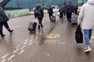 В Минфине объяснили, почему для уехавших из РФ не ввели повышенный НДФЛ