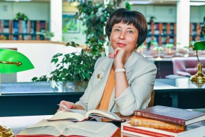 Первая рядом с Запесоцким