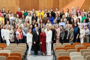 «С заботой о мамах»: в АО «ТАНЕКО» отметили День матери