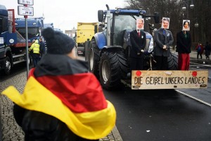 Попали под колесо истории