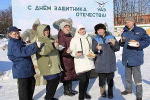 На УАЗе поздравили сотрудников с Днем защитника Отечества