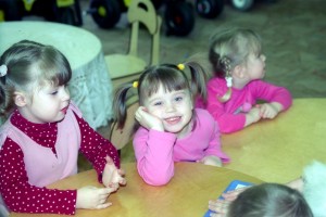 Почти половина россиян тратит более 10 тысяч рублей в месяц на допобразование детей